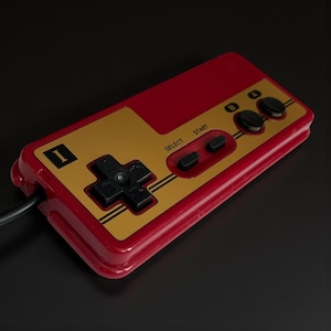 Mando USB Famicom: Mando retro personalizado de Nintendo NES para PC, Mac, Linux y Steam