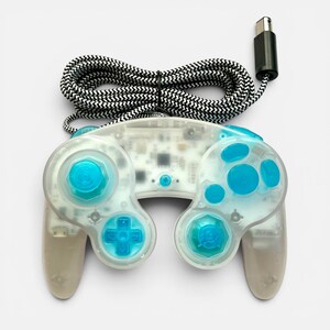 Custom Phob GCC GameCube Controller Clear Blue Resin Glow TMR Joysticks Spring Mod Paracord Cable Mouse Click Z-Button Super Smash Bros.