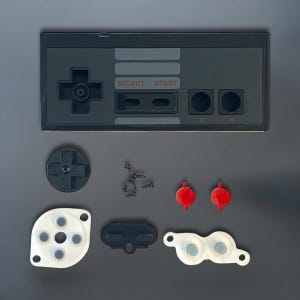 NES-004 Controller Shell Replacement Black + Inlay, Buttons, Screws