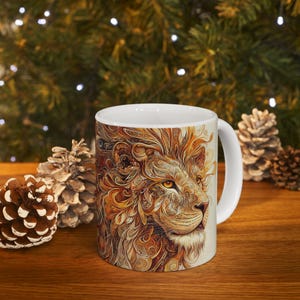 Caneca de cerâmica filigrana de leão, design majestoso de leão em tons de marrom e dourado, xícara de 11 onças e 15 onças, presente para amantes de animais, caneca de café, xícara de chá, caneca de vida selvagem, imagem 5