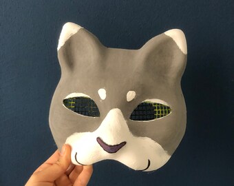 Gray tabby therian cat mask