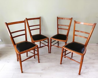 Lot de 4 chaises art déco en bois massif