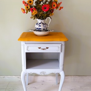 Louis XVI Art Deco side table