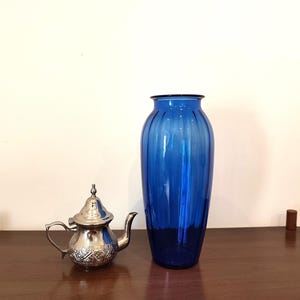 ヴィンテージ コバルトブルー ガラス花瓶 - Etsy 日本