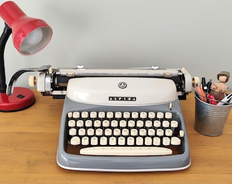 ALPINA SK63 Typewriter
