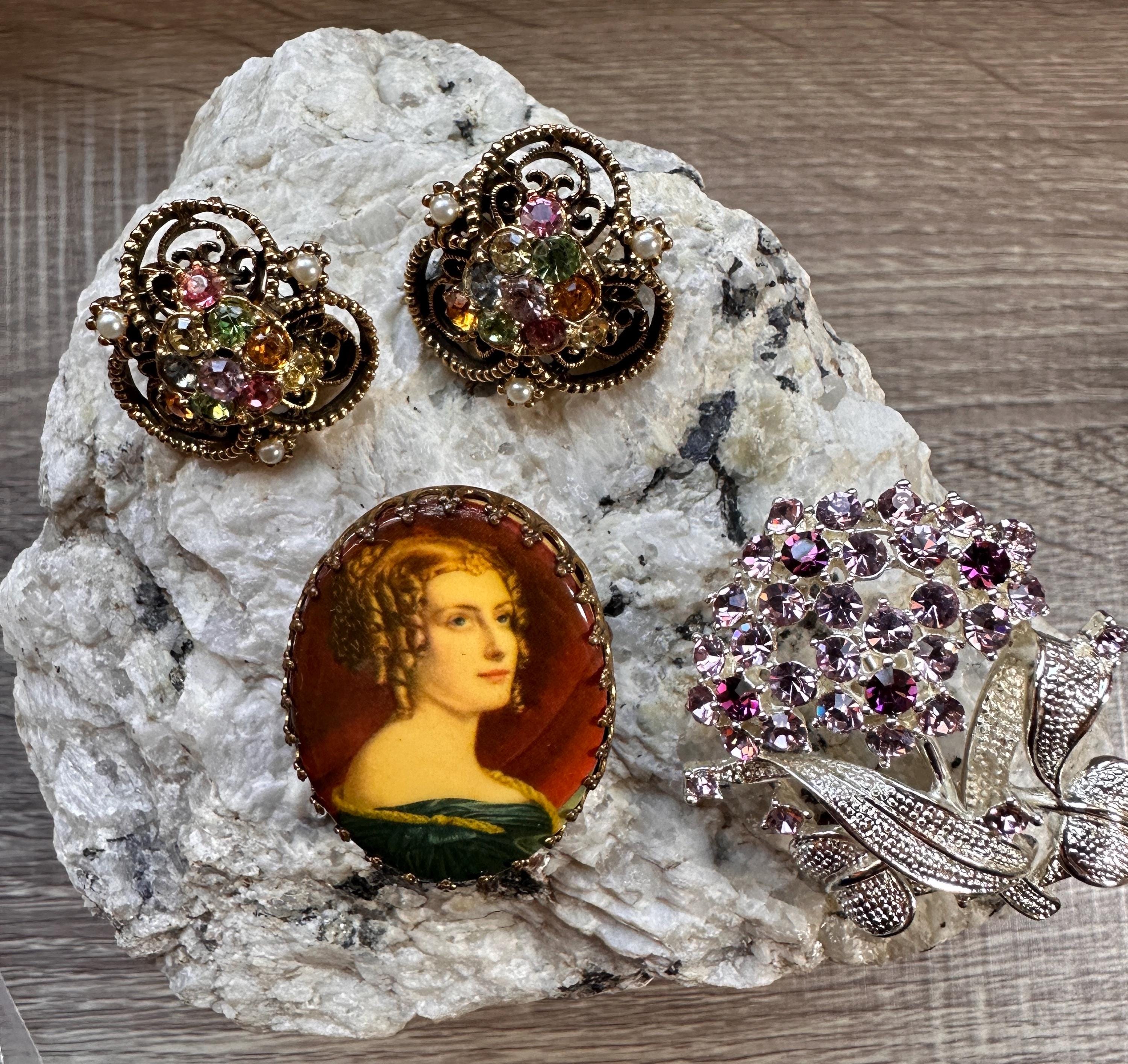 Lot de 15 paires de boucles d'oreilles vintage, bijoux fantaisie - France