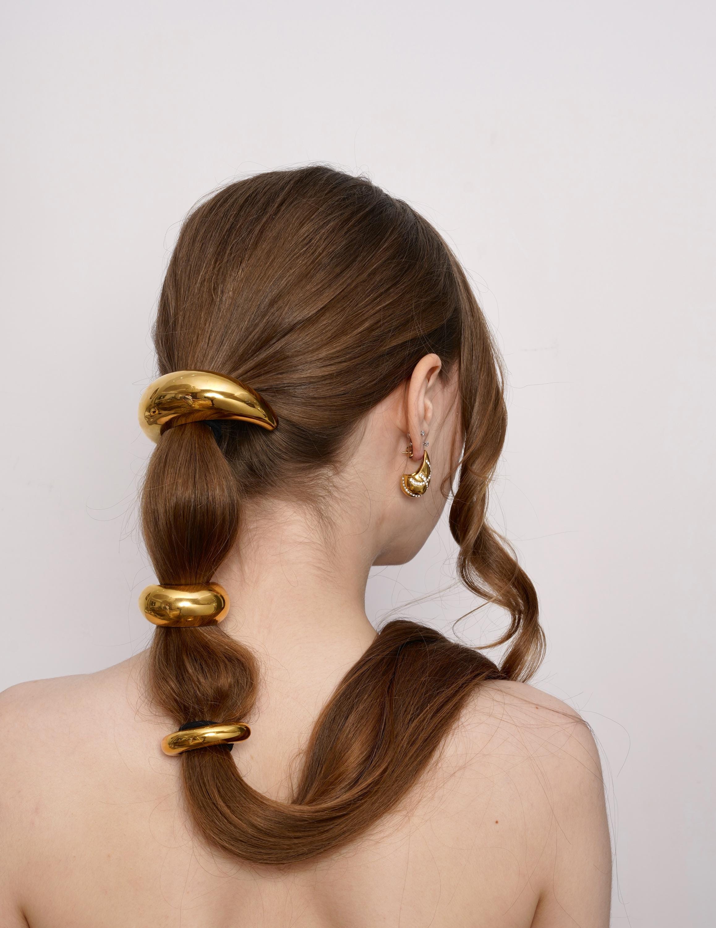 18K Gold Plated Stainless Steel Sculptural Flower Ponytail Cuff Hair Tie Amazon.com : Kitsch Gold Hair Cuff - Metal Ponytail Cuff for  main image 3