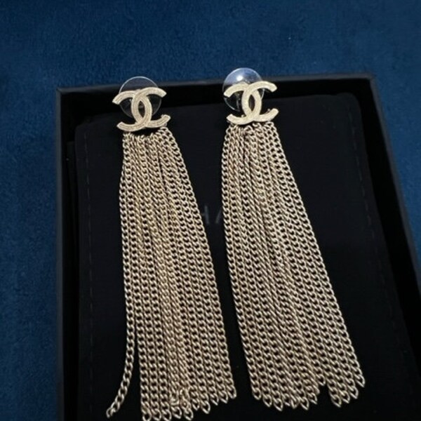 Authentic vintage dangle cascade Chanel earrings