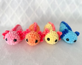 crochet axolotl - amigurumi plushie - handmade toy - aquatic animal - customizable item - cute gift - stuffed animal - made to order