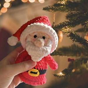 Santa Amigurumi Crochet Pattern: Christmas Decoration (English PDF)