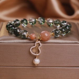Green Beaded Bracelet For Women/Ladies Pearl Bracelet/Girls Natural Crystal Bracelet/Adjustable Bracelet/Handmade Jewelry/Gift For Her image 1
