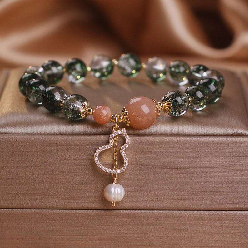 Green Beaded Bracelet For Women/Ladies Pearl Bracelet/Girls Natural Crystal Bracelet/Adjustable Bracelet/Handmade Jewelry/Gift For Her image 1