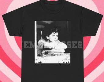 Elio Tee