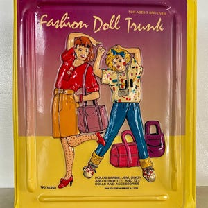 Vintage Yellow Barbie Fashion Doll Trunk Carry Case With Clothes & Accessories