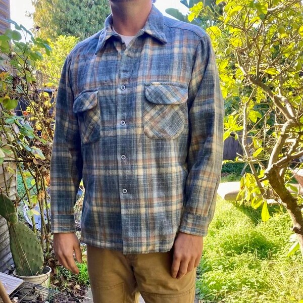 Vintage Pendleton Men's XL Blue Checkers