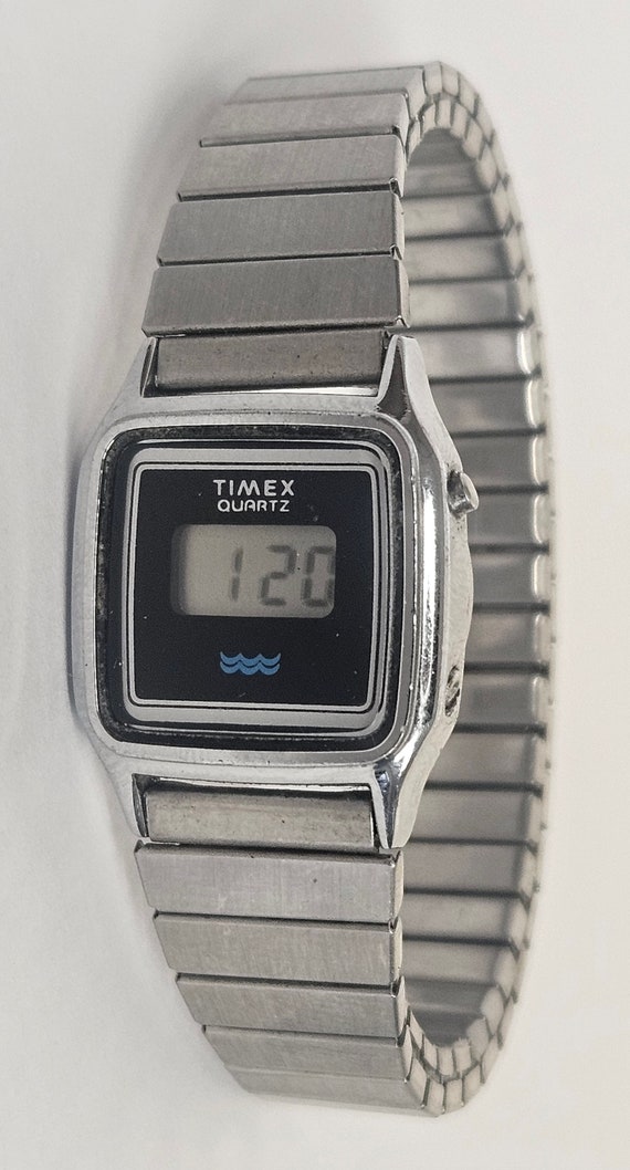 Vintage 1970s Womans Timex Digital Watch K Cell All O… Gem