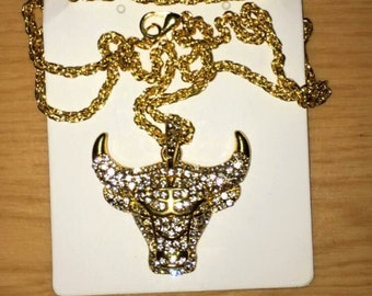 Goldene Halskette