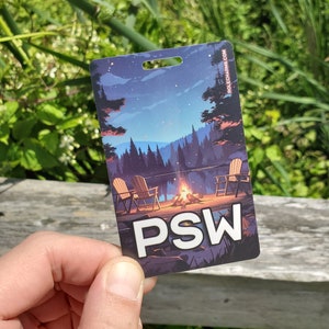 Cottage Country (PSW) - Badge d'identification de rôle pour identification horizontale, préposé aux services de soutien à la personne, identificateur visuel amusant pour les établissements hospitaliers/de soins de santé