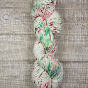 Candy Cane - Red and Green Speckled Worsted Weight Yarn