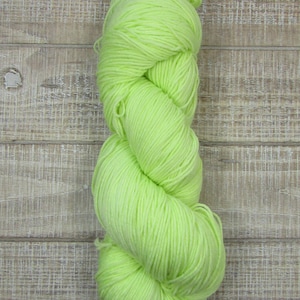 Leonard - Lemon-Lime Solid Sock Yarn