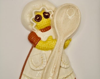 Vintage Ceramic Raggedy Ann Spoon Rest - Collectible Kitchen Decor