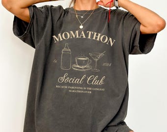 T-shirt Momathon Social Club, cadeau pour les nouvelles mamans, Cool Moms Social Club, Chemise amusante pour la fête des Mères, T-shirt graphique pour maman aux couleurs confort