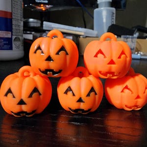 Jack-O-Lantern Keychain  for Halloween