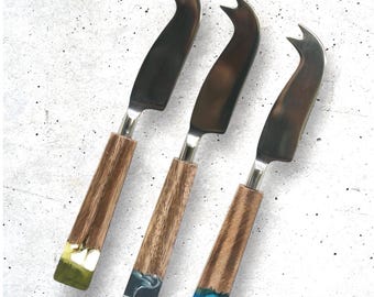 Handcrafted Resin Cheese Knife: Stainless Steel Blade, Ocean Swirl Handle
