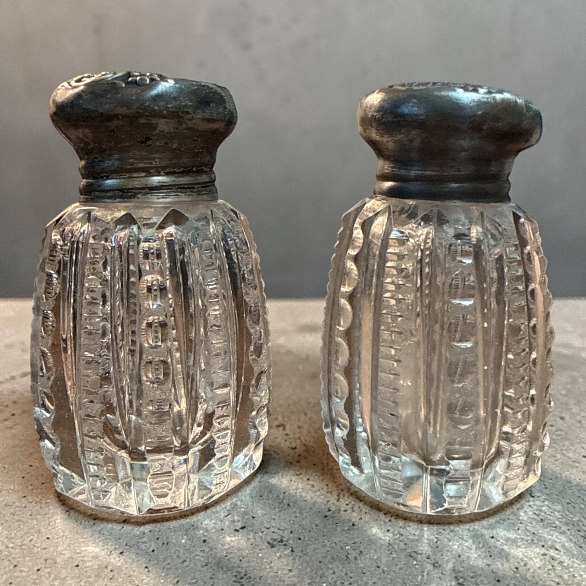 Vintage glass salt and pepper - Etsy 日本