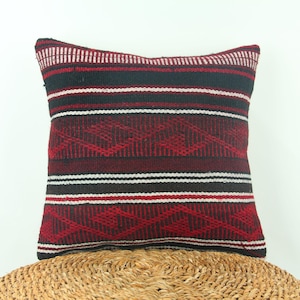 Vintage Kilim Pillow, 18x18 Inch Turkish Kilim Pillow, Decorative Throw Pillow, Boho Pillow, Tribal Pillow, Aztec Pillow Floor Cushion Cover