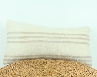Copricuscino lombare in kilim di canapa, decoro turco neutro (12x24)