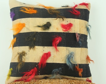 Vintage Kilim Pillow -  Bohemian Throw Pillow Cover - Eclectic and Contemporary - Home Decor Boho pillow - Farmhouse Accent Sofa Pillow