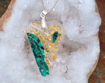 "Anti-pain" pendant in Malachite, end-of-year teacher gift idea