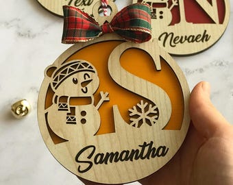 Bolas con nombre para árbol de Navidad, adornos navideños con nombre, adornos personalizados para árbol de Navidad, regalos navideños