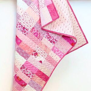Digital + Scrappy Fat Quarter Quilt Pattern + Crib and Large Throw Size ...