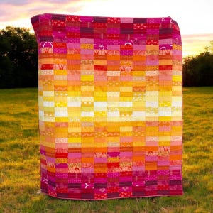 Digital + Scrappy Fat Quarter Quilt Pattern + Crib and Large Throw Size + Scrap Fabric Quilt Pattern + Beginner Quilt Pattern + Strip Quilt