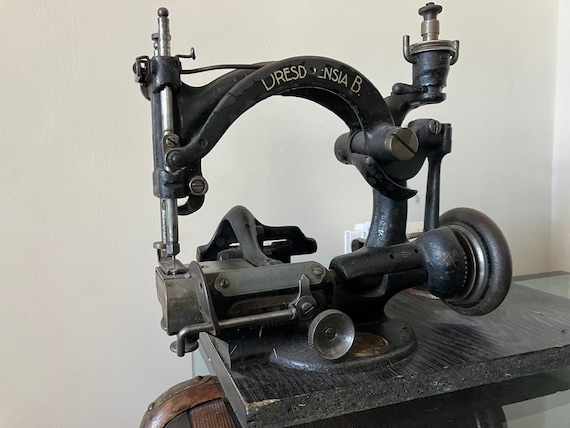 Grossmann Dresdensia B Antique Straw Hat Chain Stitch Machine - Etsy