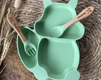 Set repas bébé personnalisé assiette écureuil et ses couverts en bois gravés