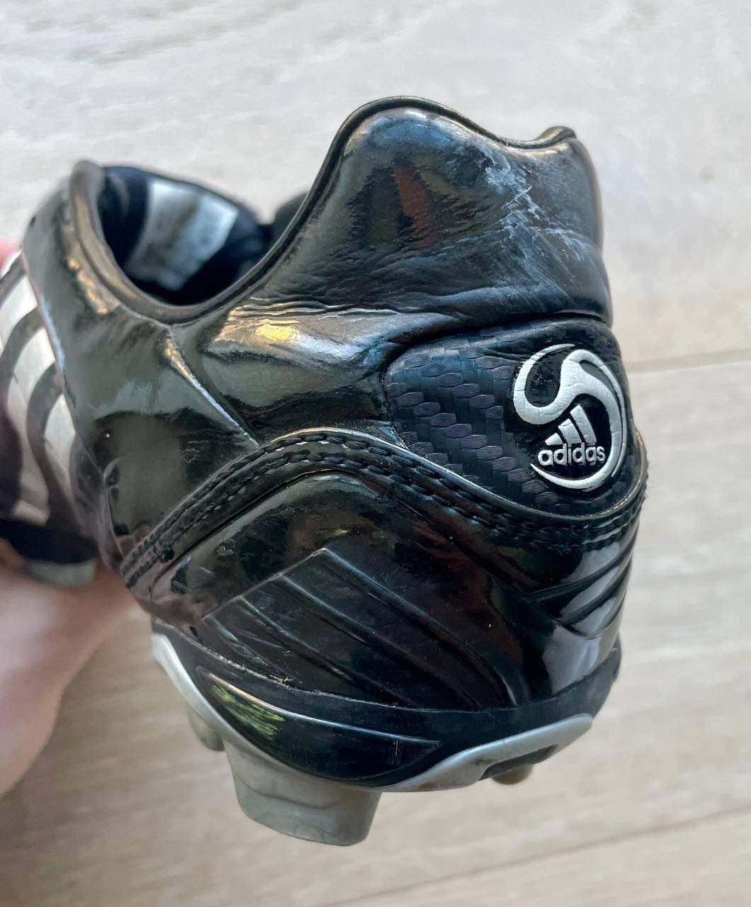 2009 Adidas Predator Powerserve TRX FG. Size 8,5US/8UK/42EUR. Art