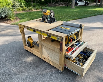 DIY Mobile Workbench