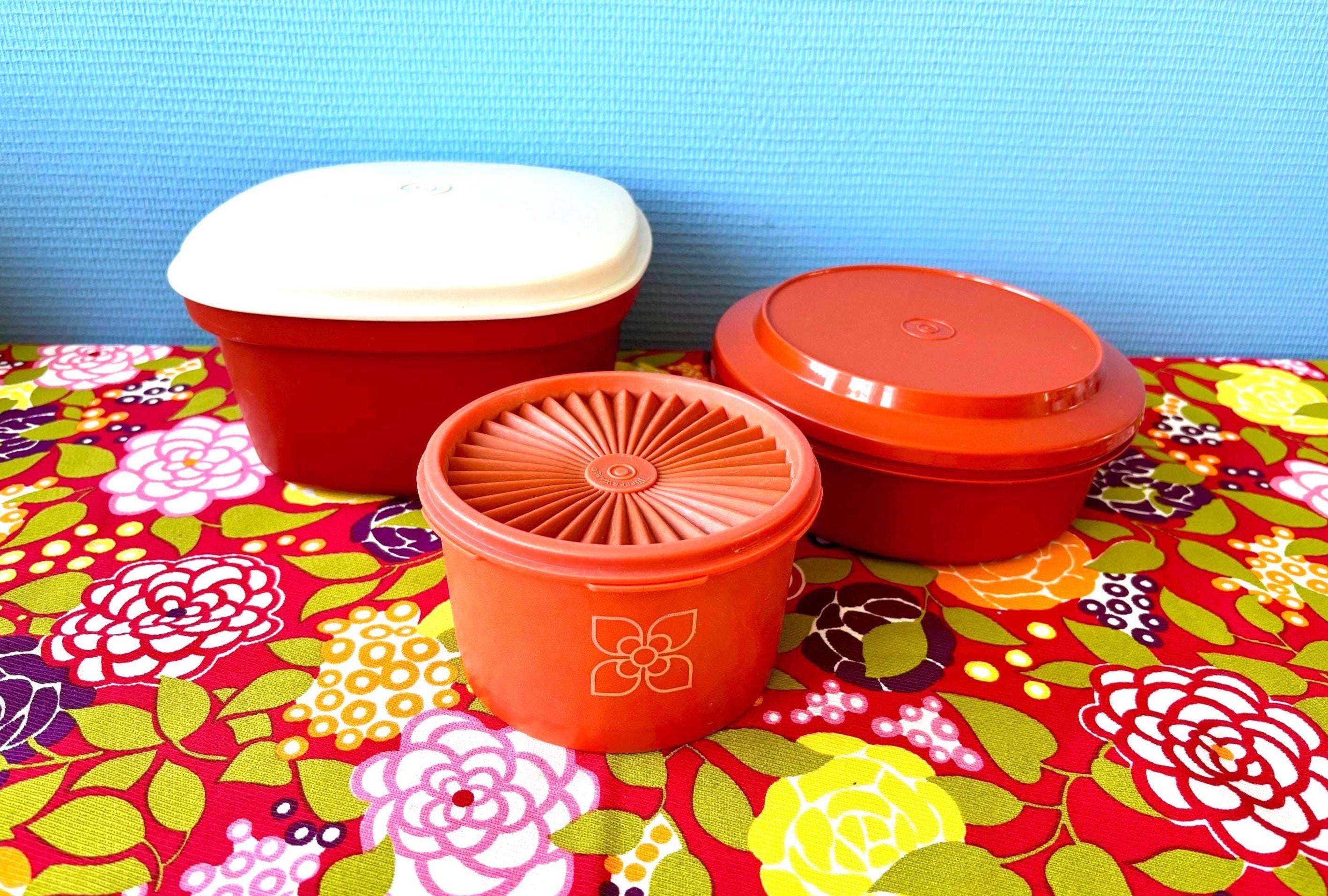 Tupperware flour