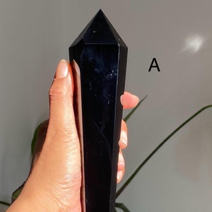 Cetro/varita de cristal de obsidiana negra