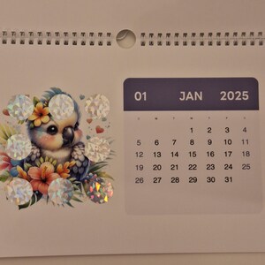 Calendario Budget Baby 2025 con sfide di risparmio e attività divertenti, dimensioni 210 x 297 mm