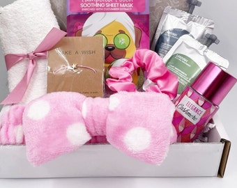 Teenage Girl Spa Gift Box | Friend self care box, Tween Girls gifts, Gift Ideas, Unique Gifts, Sleepover Party, Pamper Hamper, Love