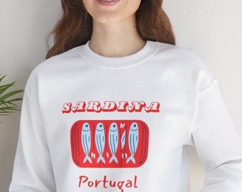 Sardine Shirt Sweatshirt for Teen Tinned Fish Shirt for Mother Portugal Vacation Sardina Crewneck for Coastal Grandmother Preppy Shirt Gift