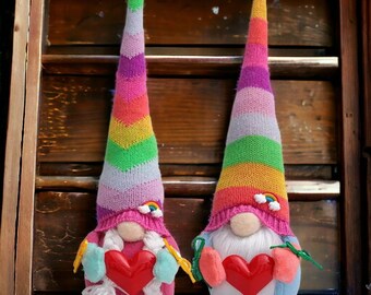 Handcrafted Tiny Rainbow Gnome, Rainbow Gnome with Felt Heart, Cute Gnome, Adorable Mini Gnome, Colourful Gnome,Rainbow Gnomes, Rainbow Gift