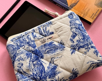 Kindle Paperwhite Sleeve – Blue Quilted Fabric Case – Elegant E-Reader Cover – Bookish Gift – Personalized Kindle Pouch, Book Lover Gift