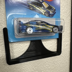Collectible car wall display