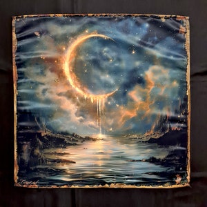 Altar cloth Weeping Moon for Tarot cards, 26 inches heavy satin Tablecloth, Tarot Reading Cloth, divination tools, mat for Tarot and Runes