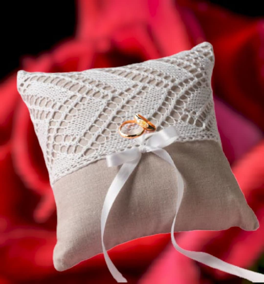 Crochet Pattern Wedding Ring Bearer Pillow-fine Lace Crochet-use